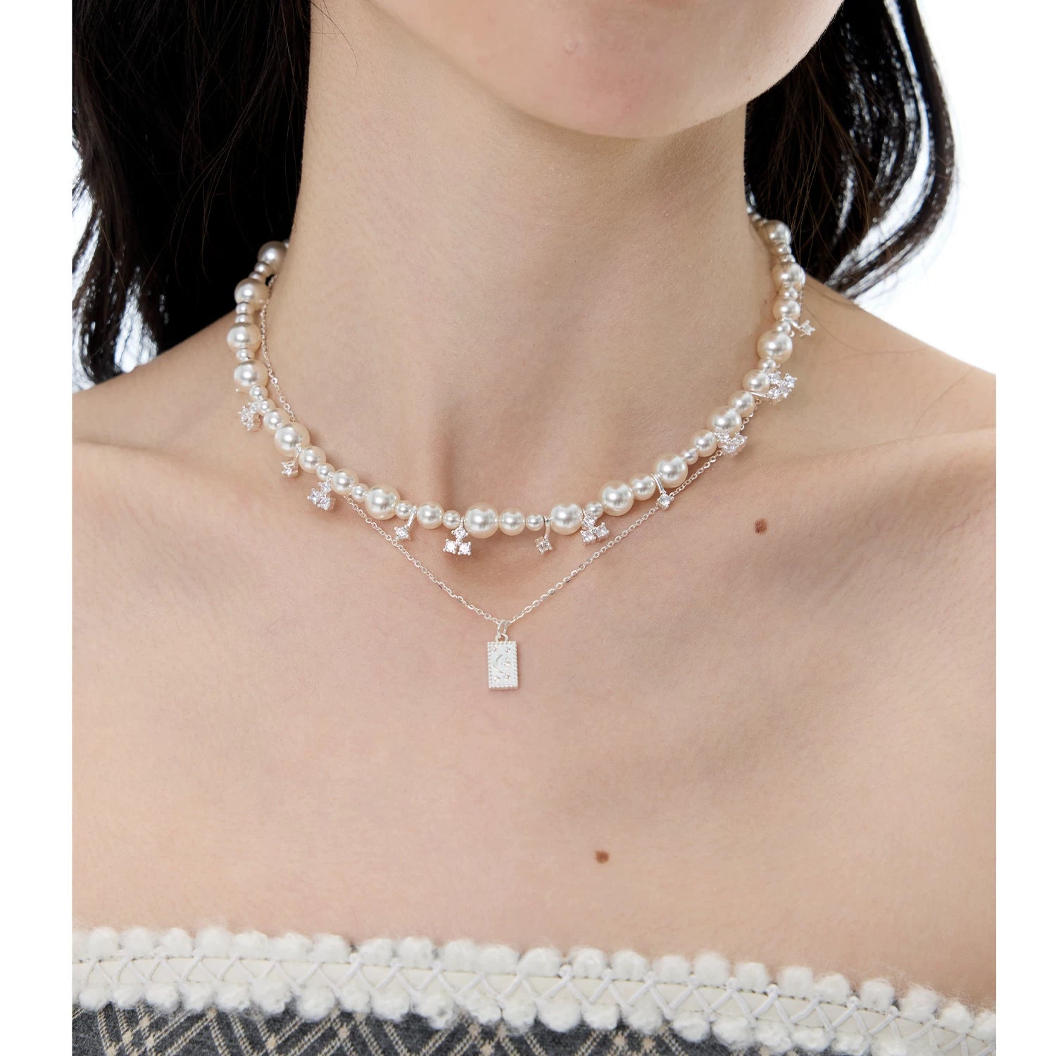 NO SOLUTION Silver Pearl Necklace Stacked with Light Luxury Collarbone Chain