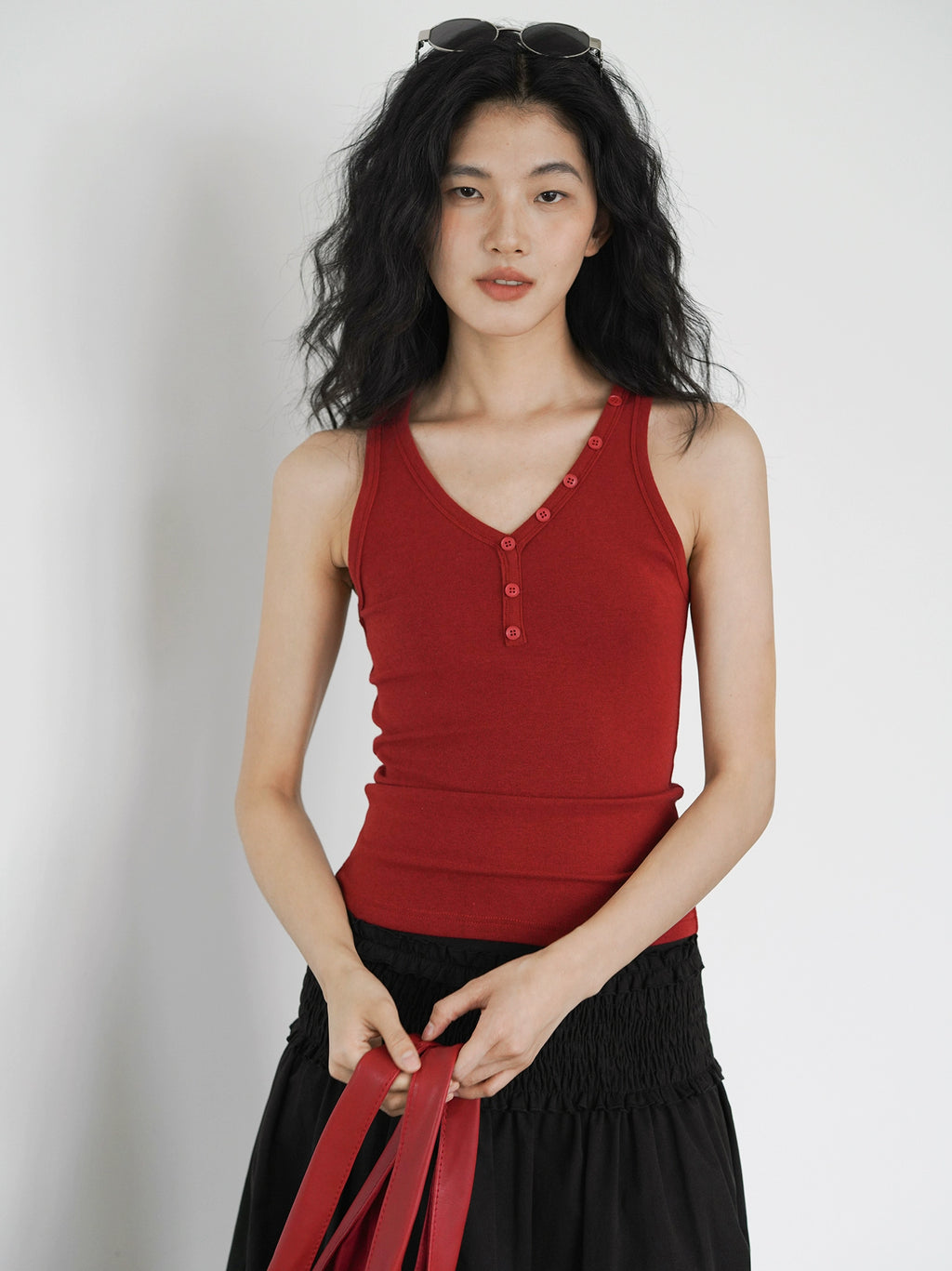 EIGHTHMONTH V-neck Slim Fit Inner and Outer Sling