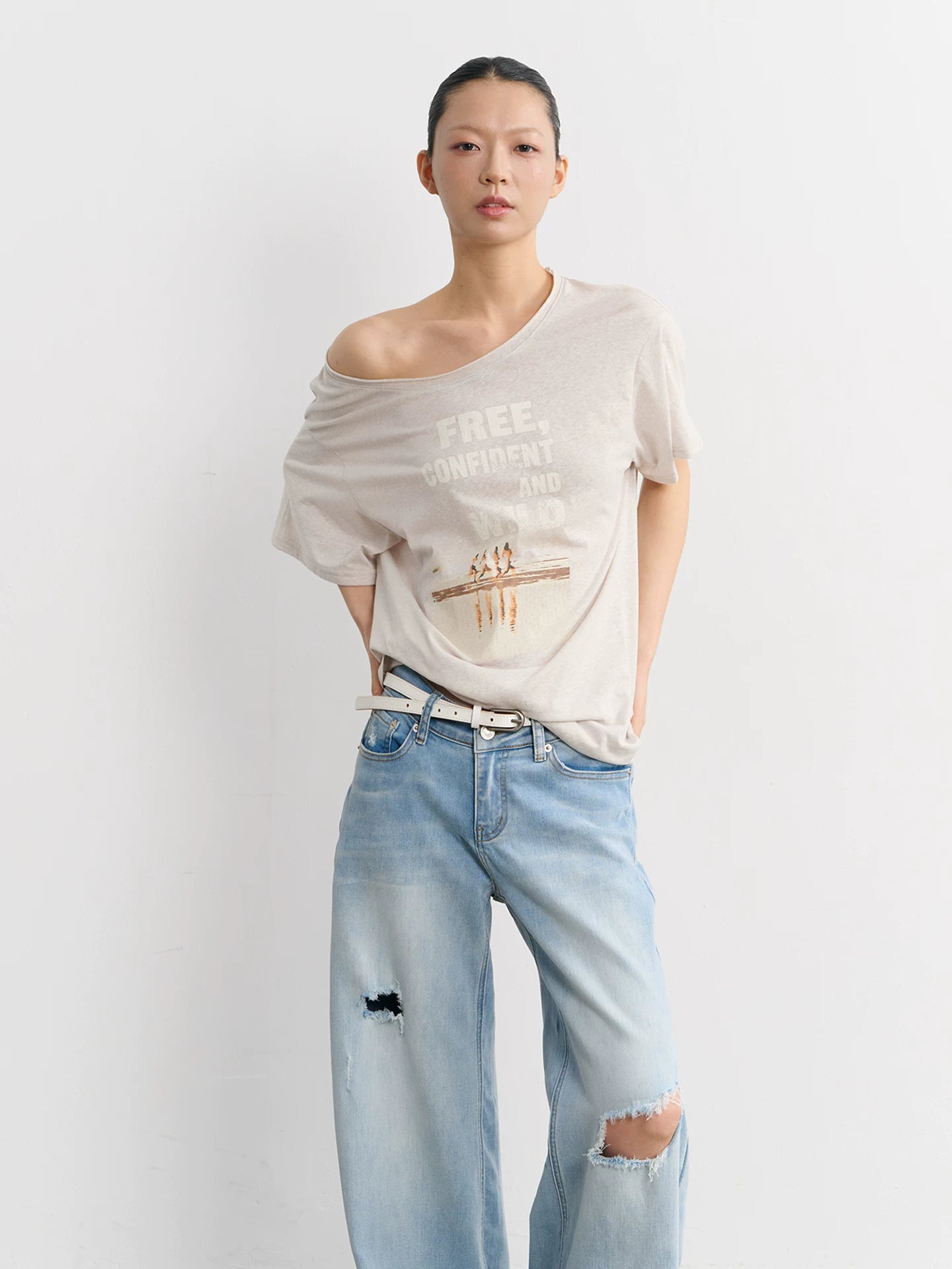 LINY LIBERTY Vintage Curled Round Neck Loose Tee