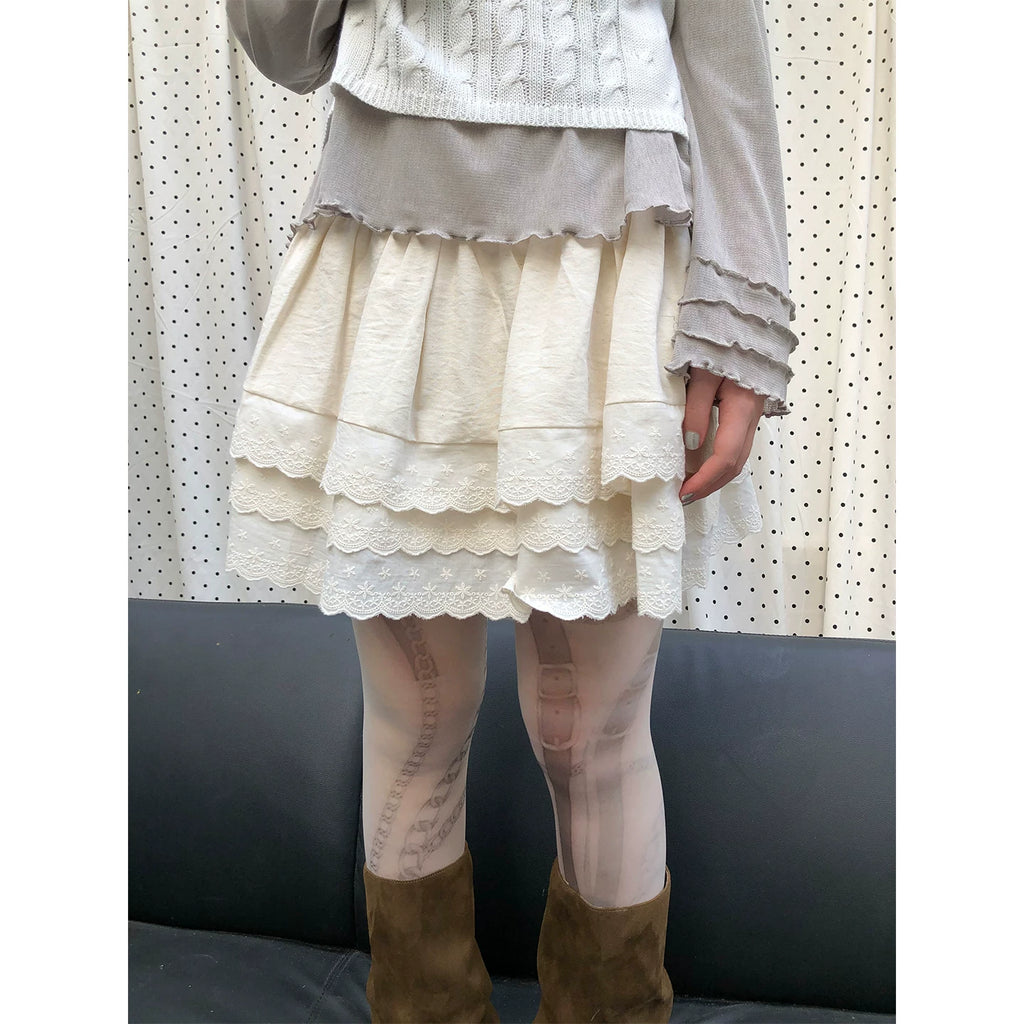 Ang: Project Vintage Lace Embroidered Skirt