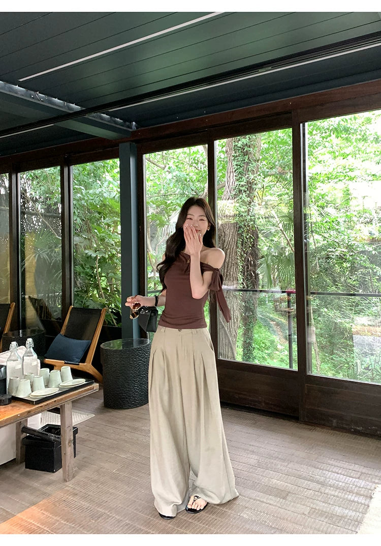 Pusumede Bow Strap Off-the-shoulder Slim Tee
