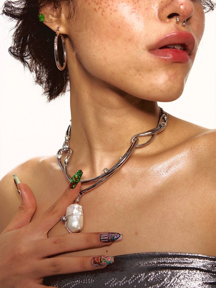 1JINN Pearl White Gold Necklace