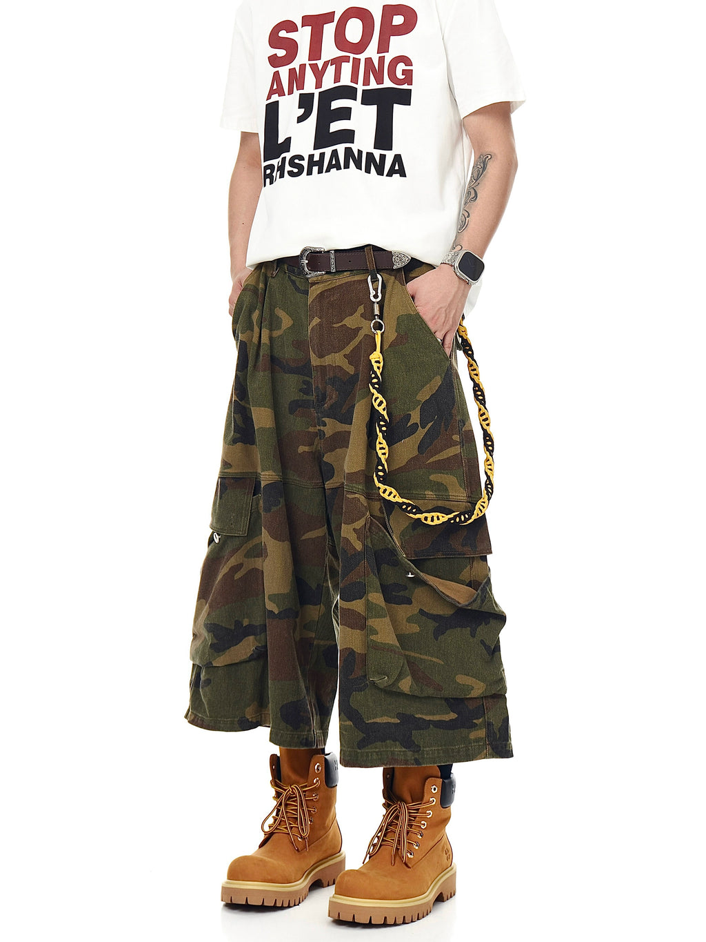 BLACKLISTS Washed Old Big Pocket Camouflage Tooling Shorts