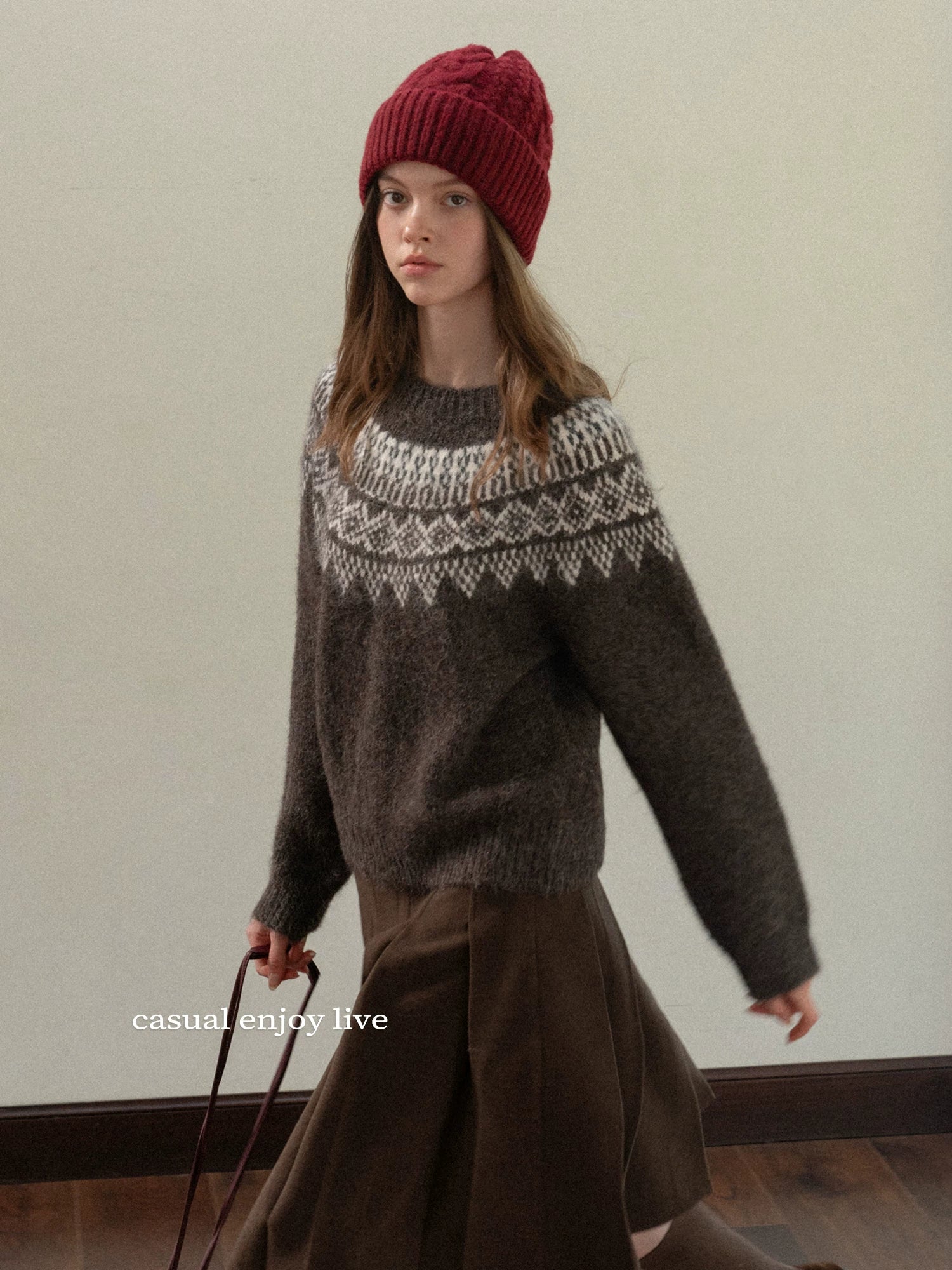 EGGKA Retro Crew Neck Pullover Jacquard Sweater