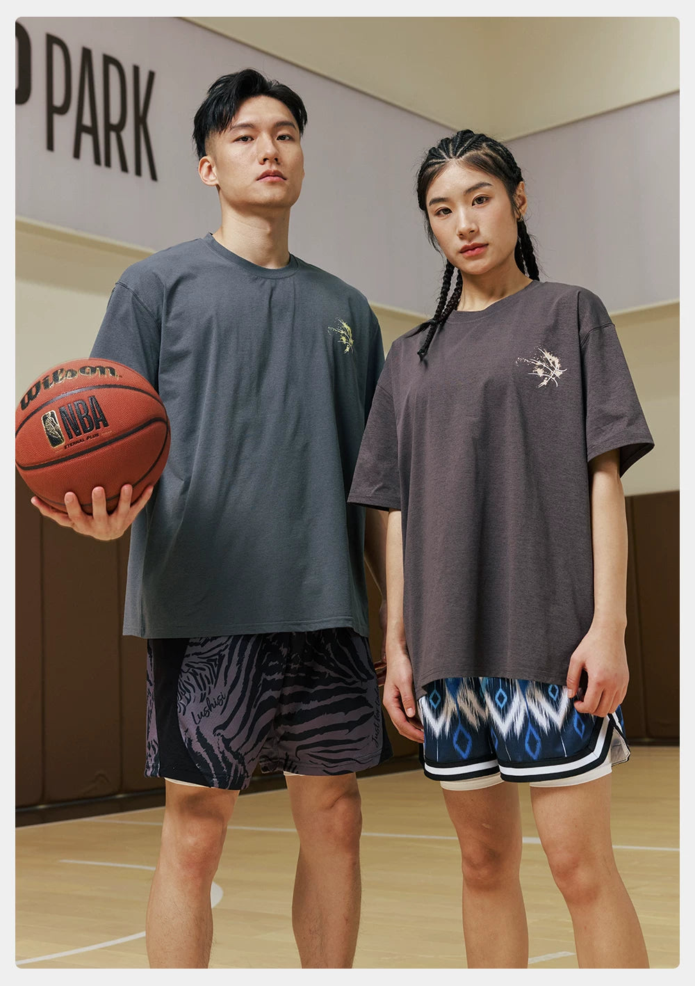 LUSHISI Casual Loose Tee