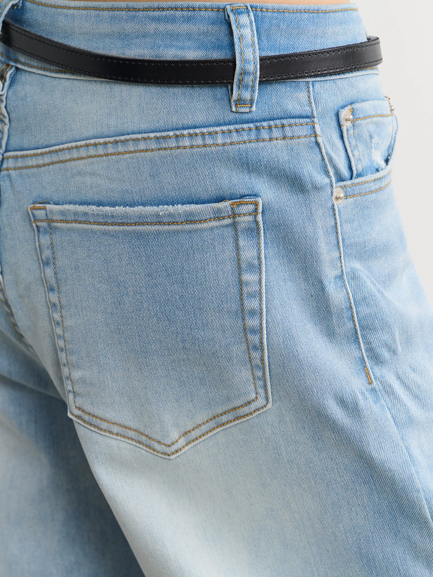 LINY LIBERTY Loose Ripped Wide-leg Jeans