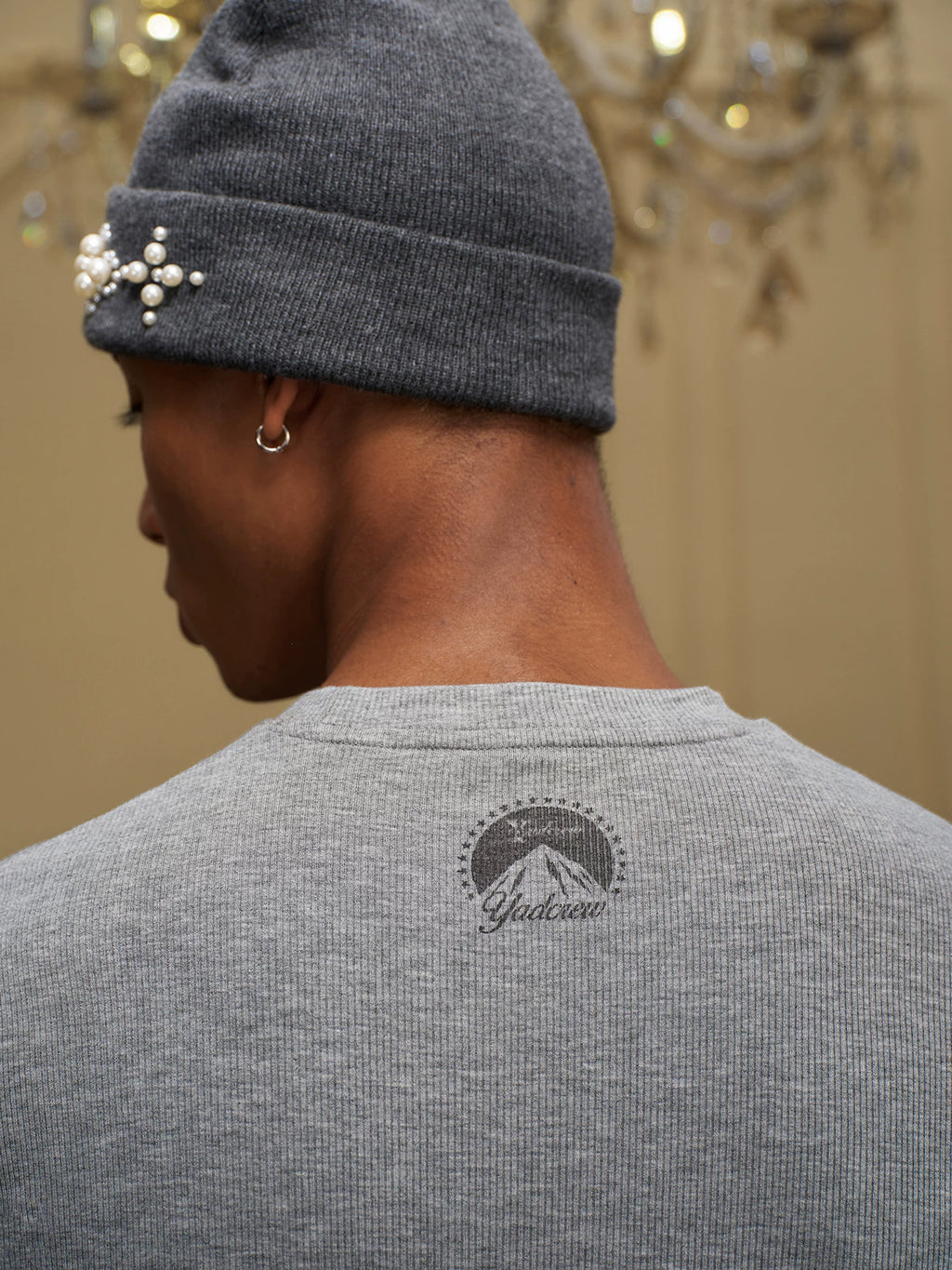 YAD Spoof Snow Mountain Print Slim Tee