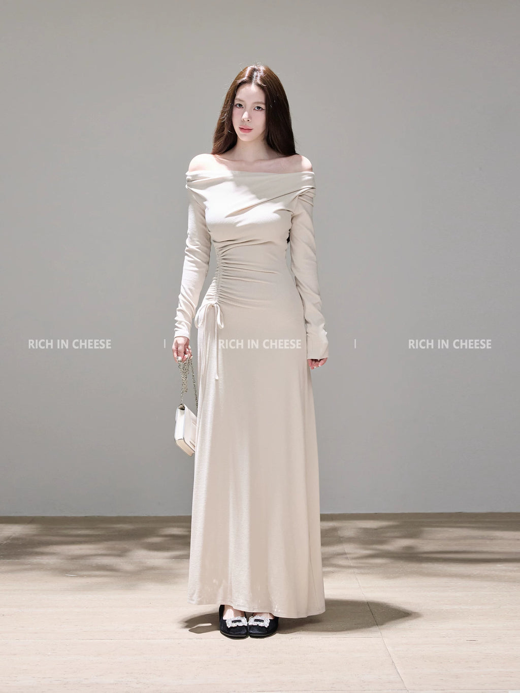 RICH IN CHEESE Swingneck Drawstring Long-sleeved Knitted Dress