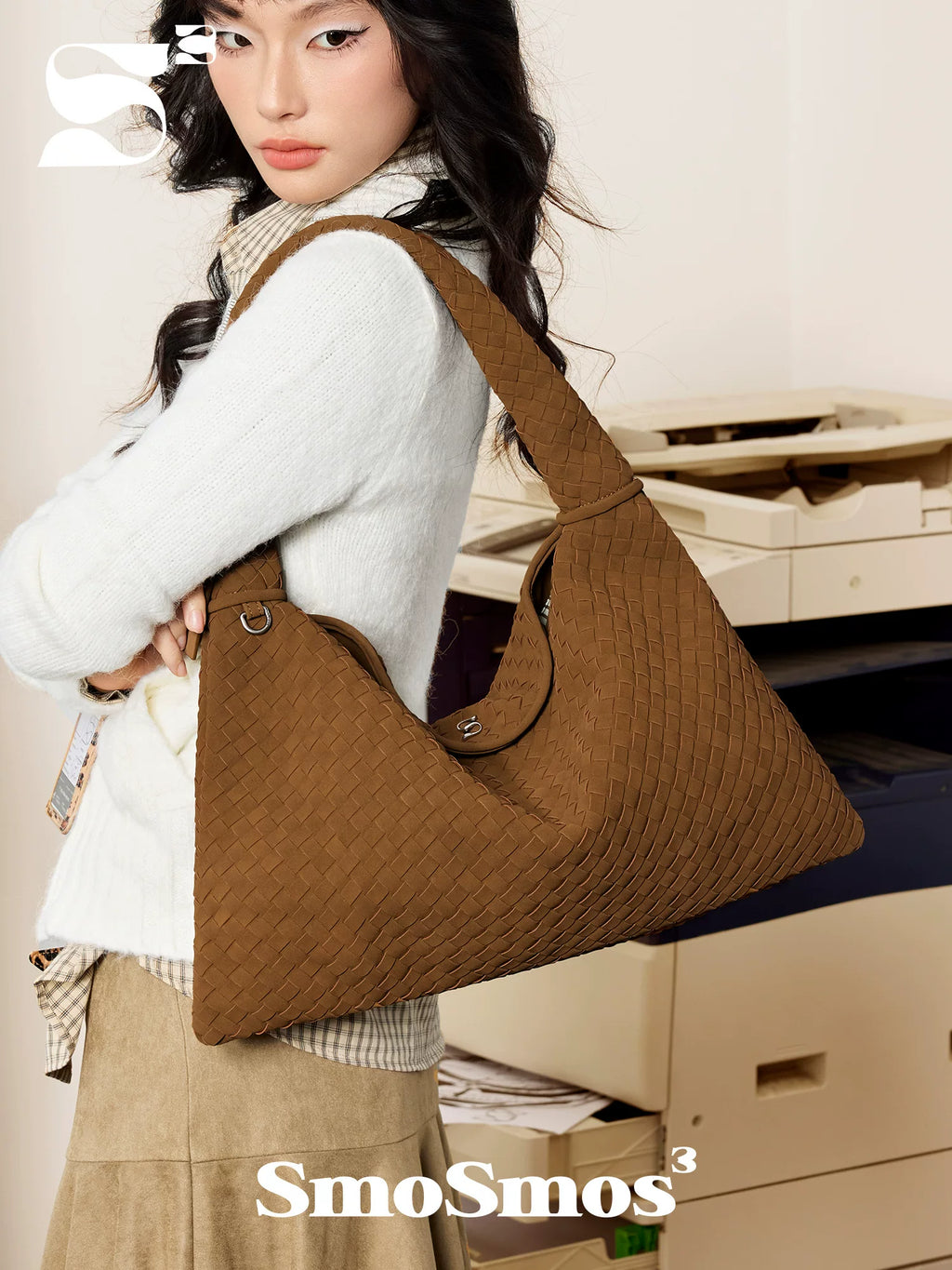 SmoSmos Hand-woven Frosted Leather Underarm Bag