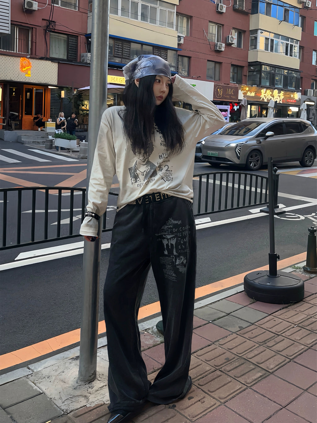 Erole Dirty Dye Old Damage Embroidery Print Long Sleeve