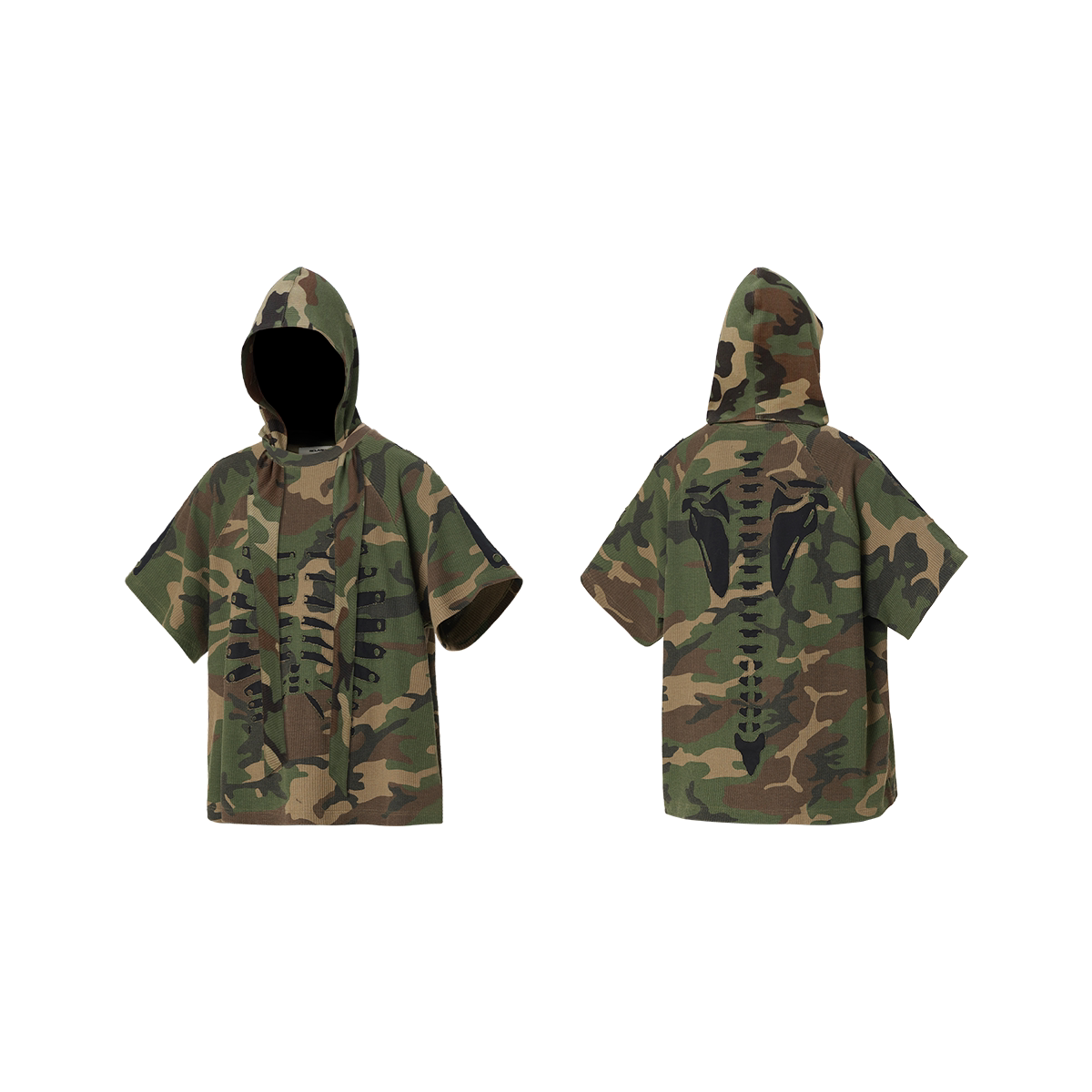 RELABEL Sticker Embroidery Camouflage Tee