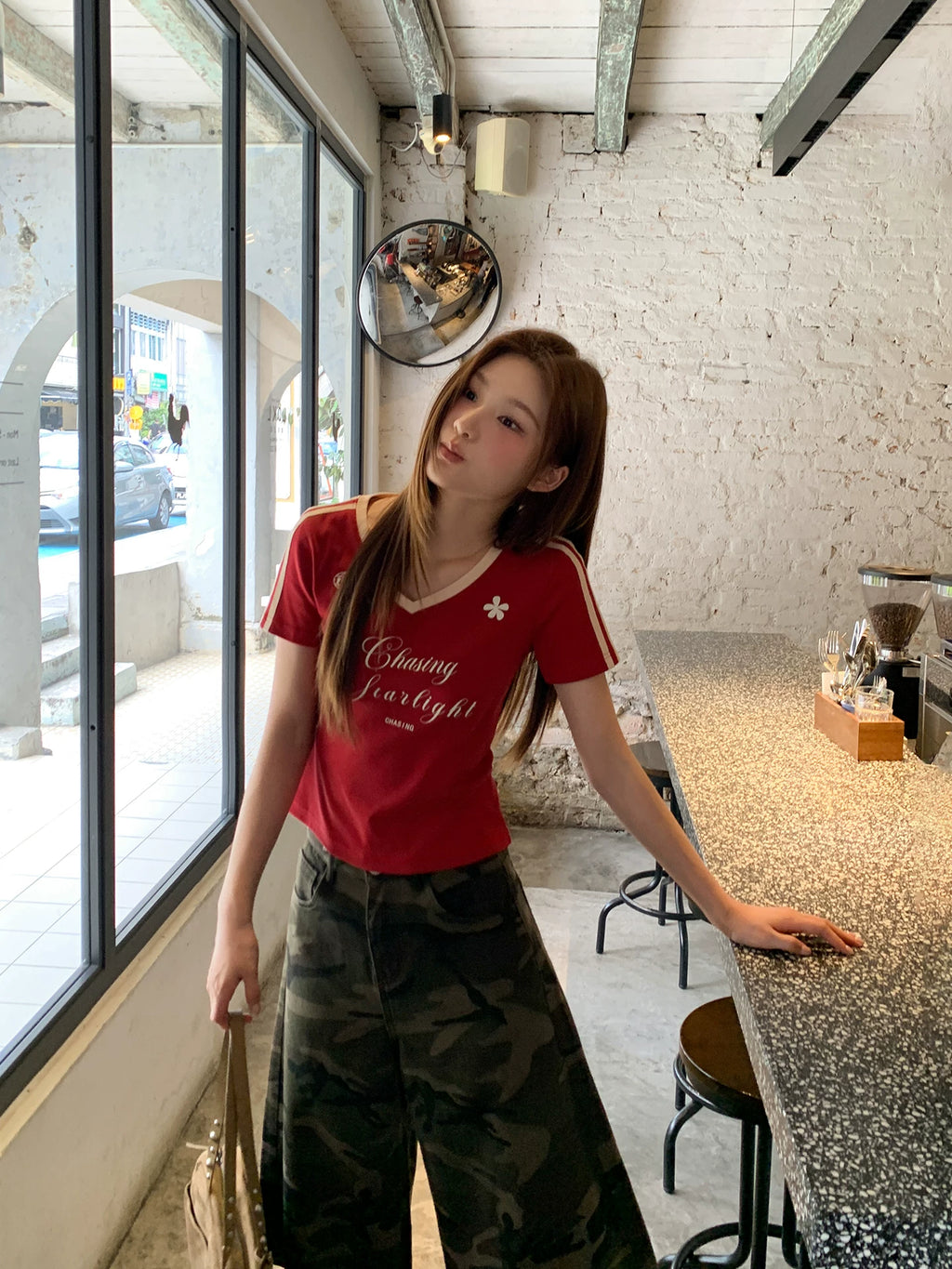 KANO Retro Letter Print Slim Tee
