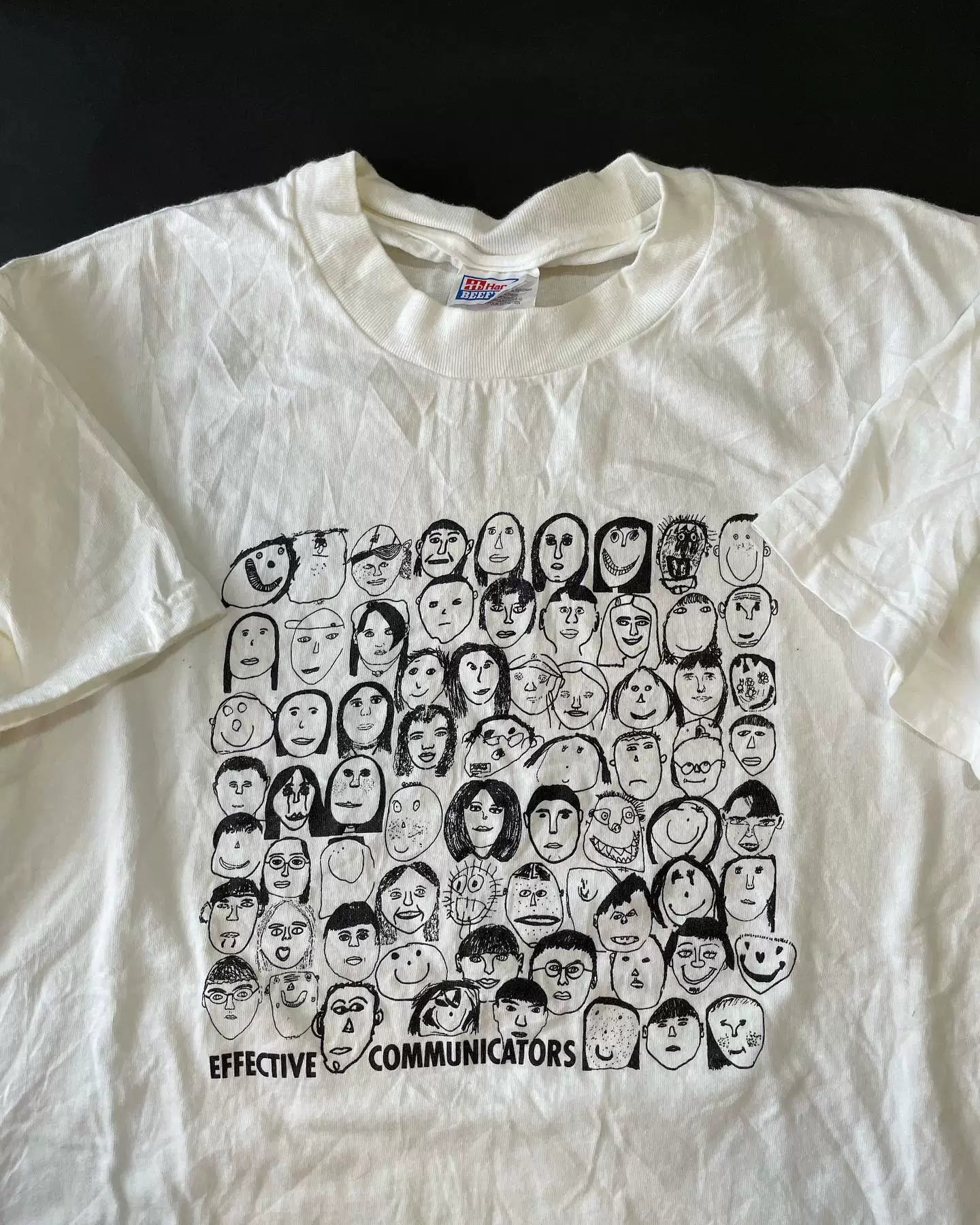 Wang Youbing Retro Hand-painted Fun Face Group Portrait Tee