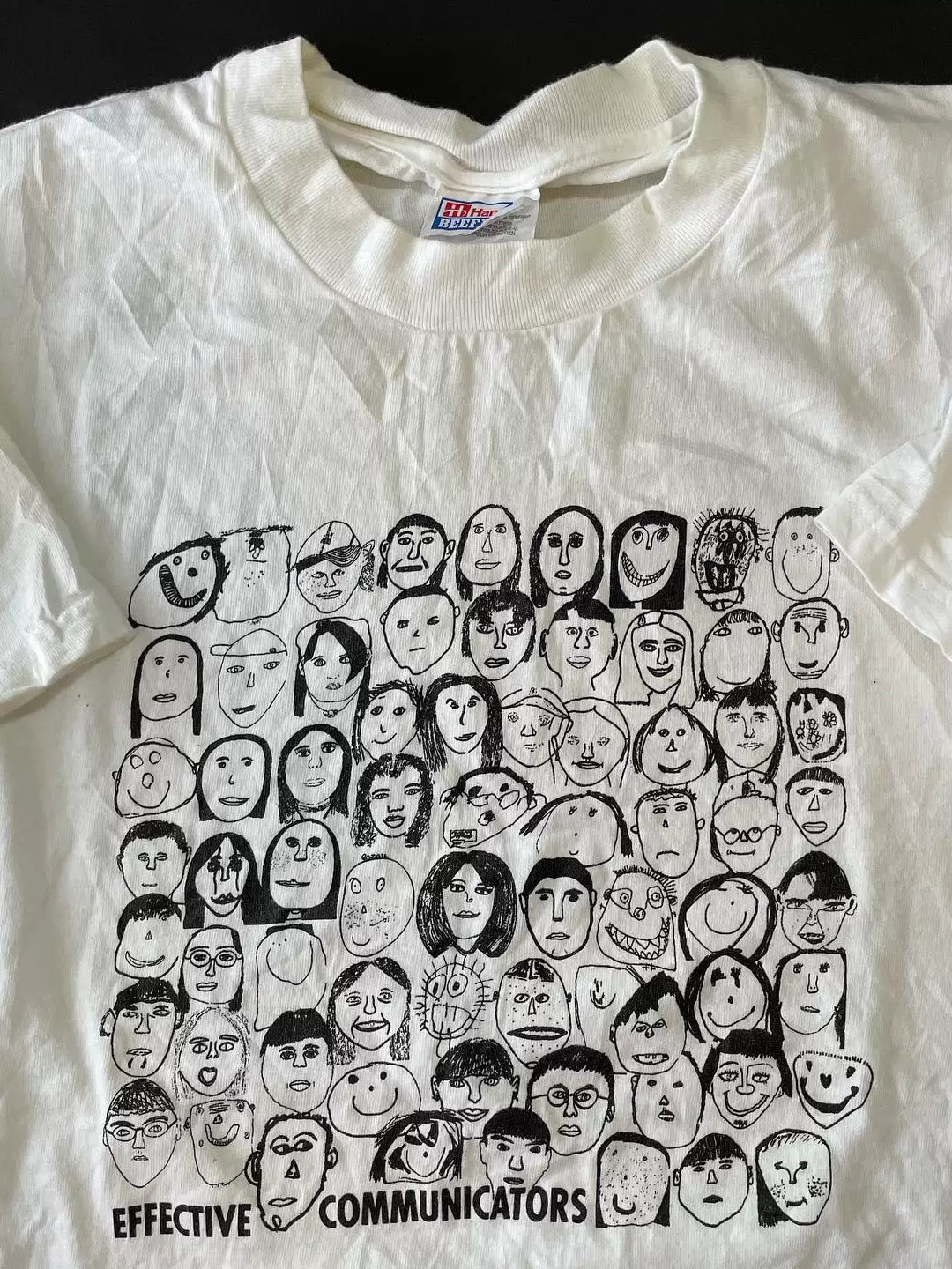 Wang Youbing Retro Hand-painted Fun Face Group Portrait Tee