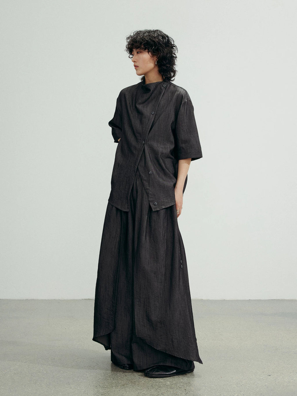 SUNYVONNE Niche Drapey Irregular Casual Pants and Skirts