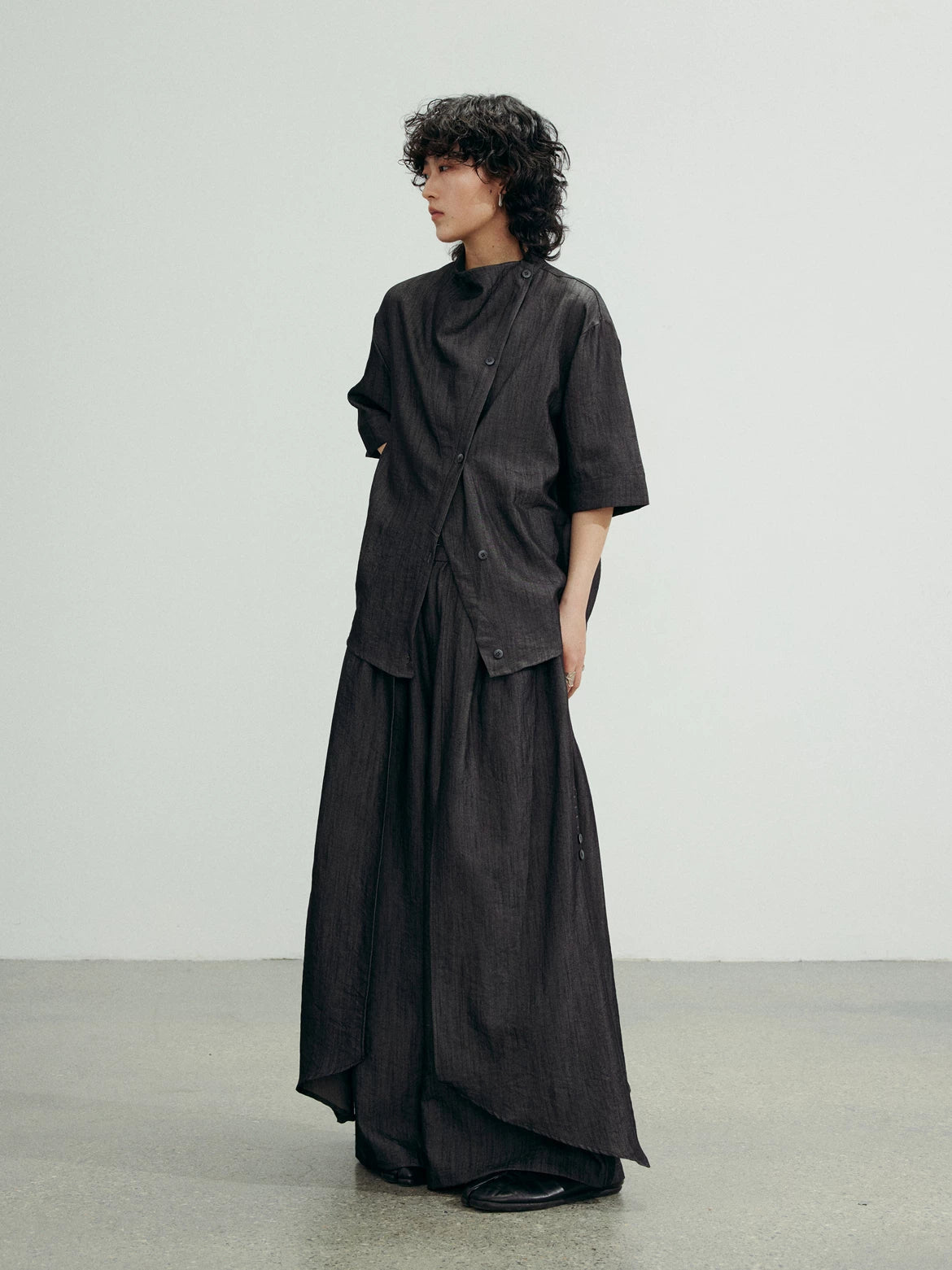 SUNYVONNE Niche Drapey Irregular Casual Pants and Skirts