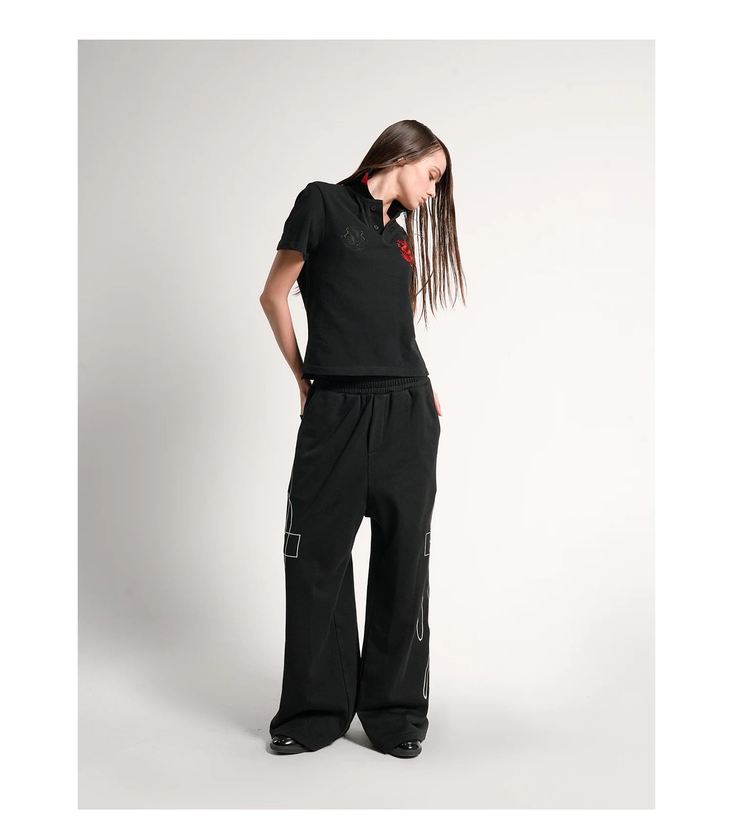 No E Mosen Embroidered Patch Print Lapel Tee