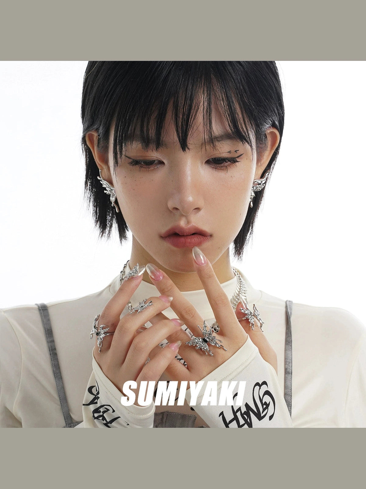 SUMIYAKI Biochemical Butterfly Earrings