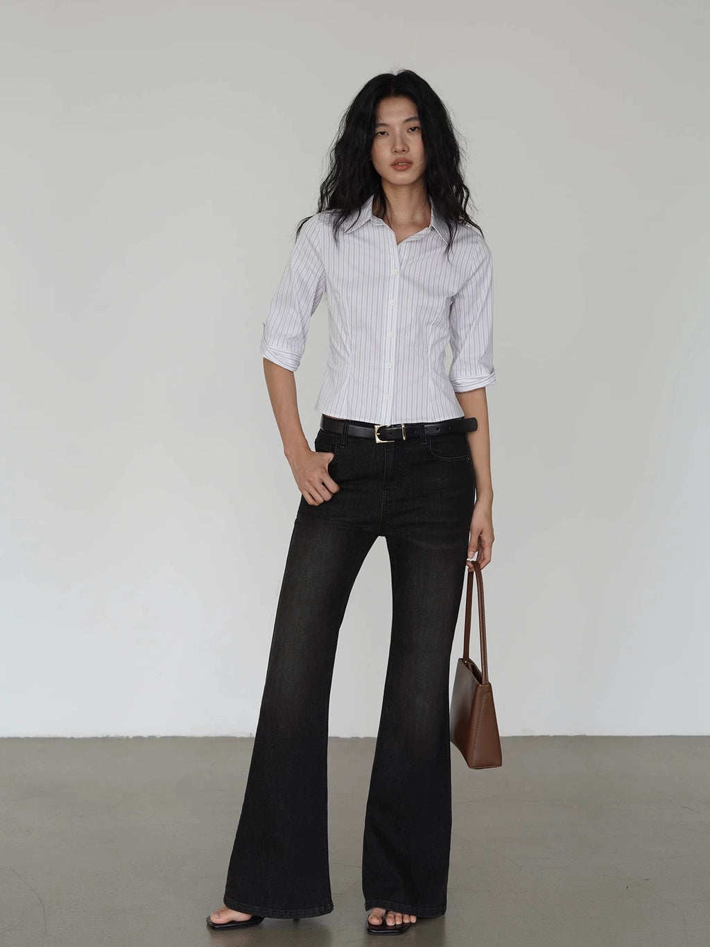 EIGHTHMONTH Striped Waist Mid-sleeved Shirt