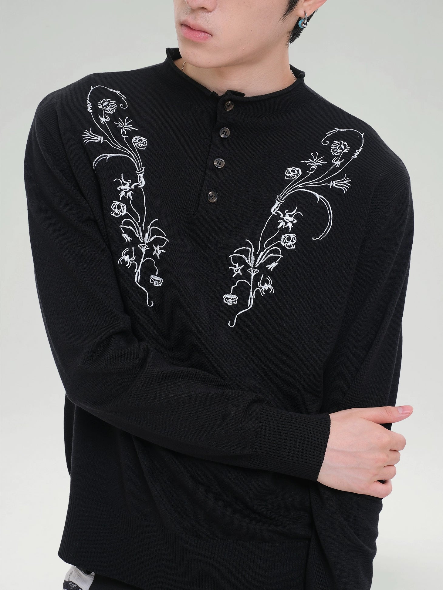 TZ Killer Flower Embroidered Knitted Sweater