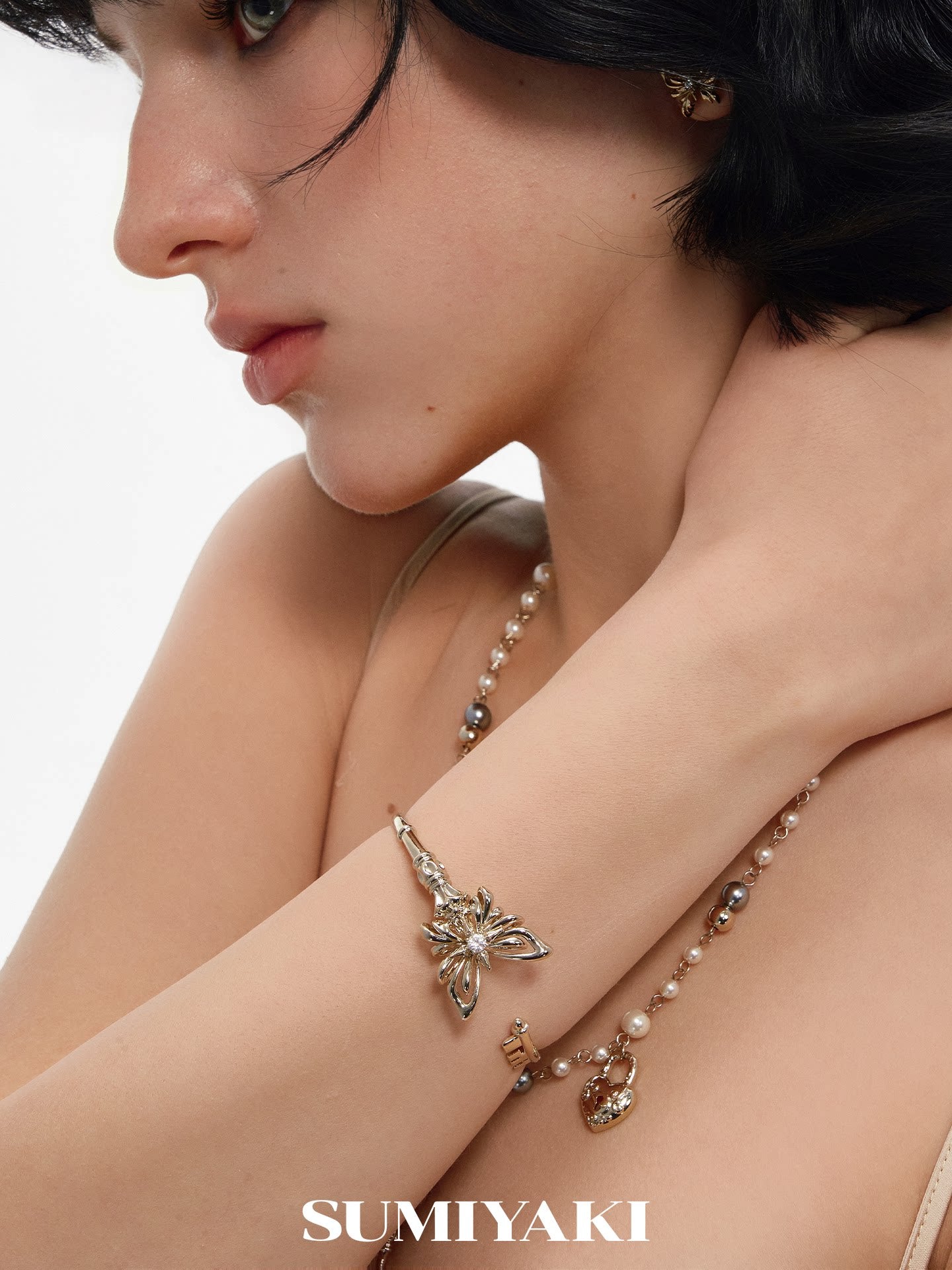 SUMIYAKI Premium Butterfly Key Bracelet