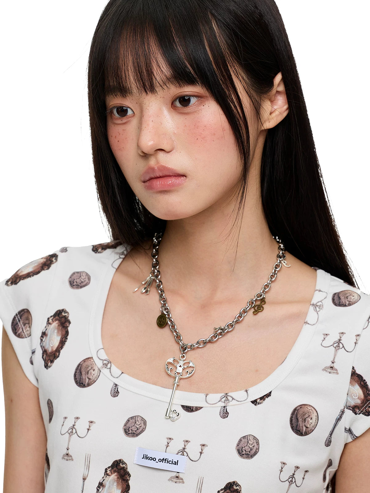 Jikoo Heart-shaped Key Adjustable Necklace