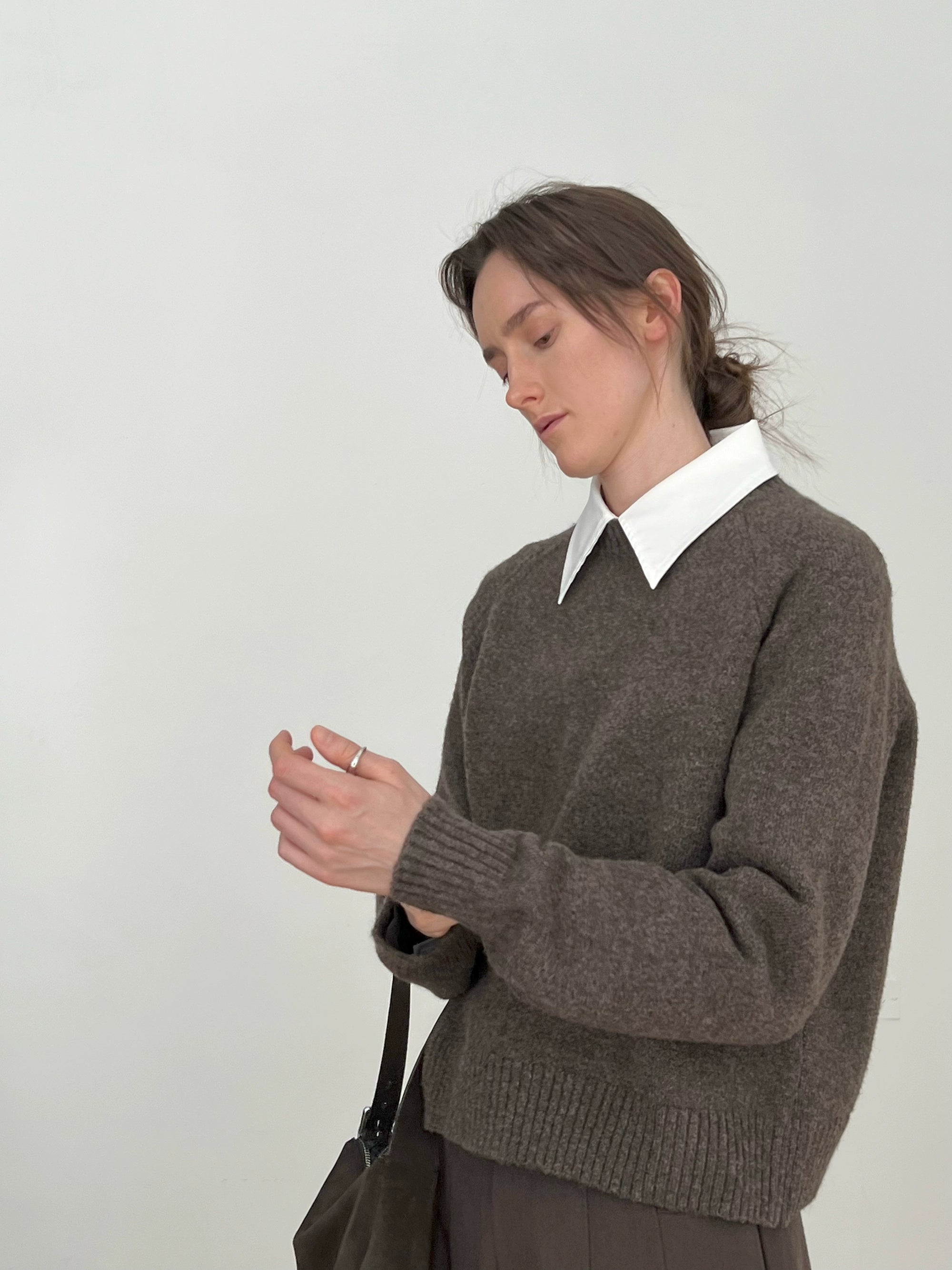 COLN Vintage Short Basic Knitted Sweater