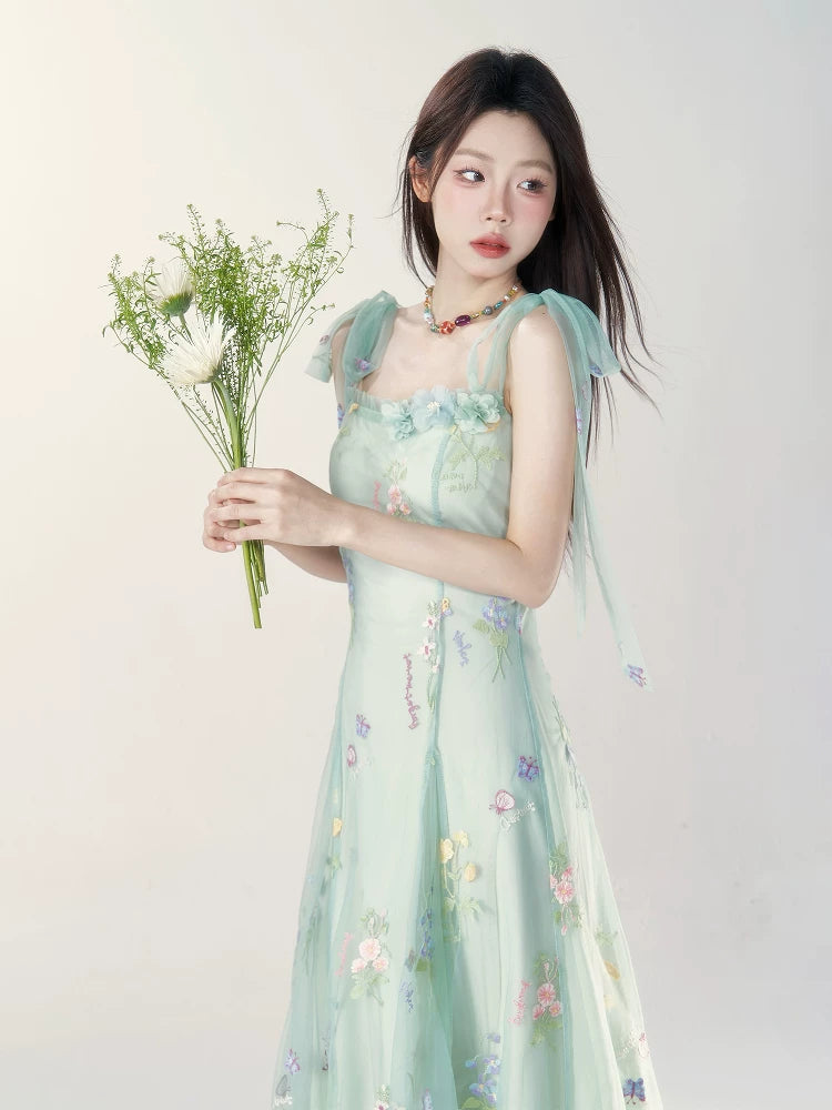 Wildberry Floral Suspender Waist Thin Dress (Clearance)