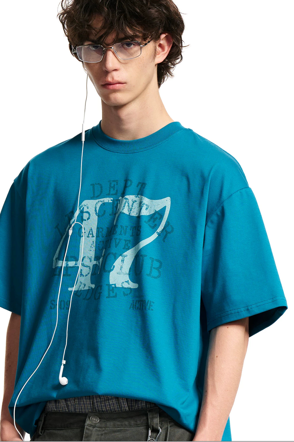 Loopsoon Retro Old Digital Print Crew Neck Tee
