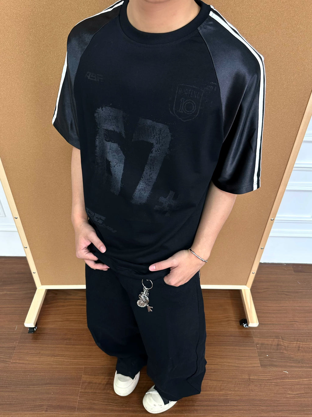 BeOurRule Vintage Splicing Letter Crew Neck Loose Tee