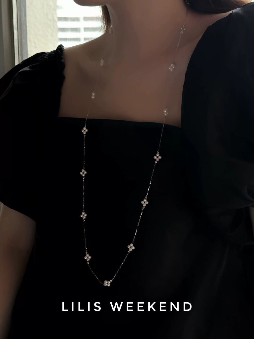 Lilis Weekend Cross Petal Pearl Necklace