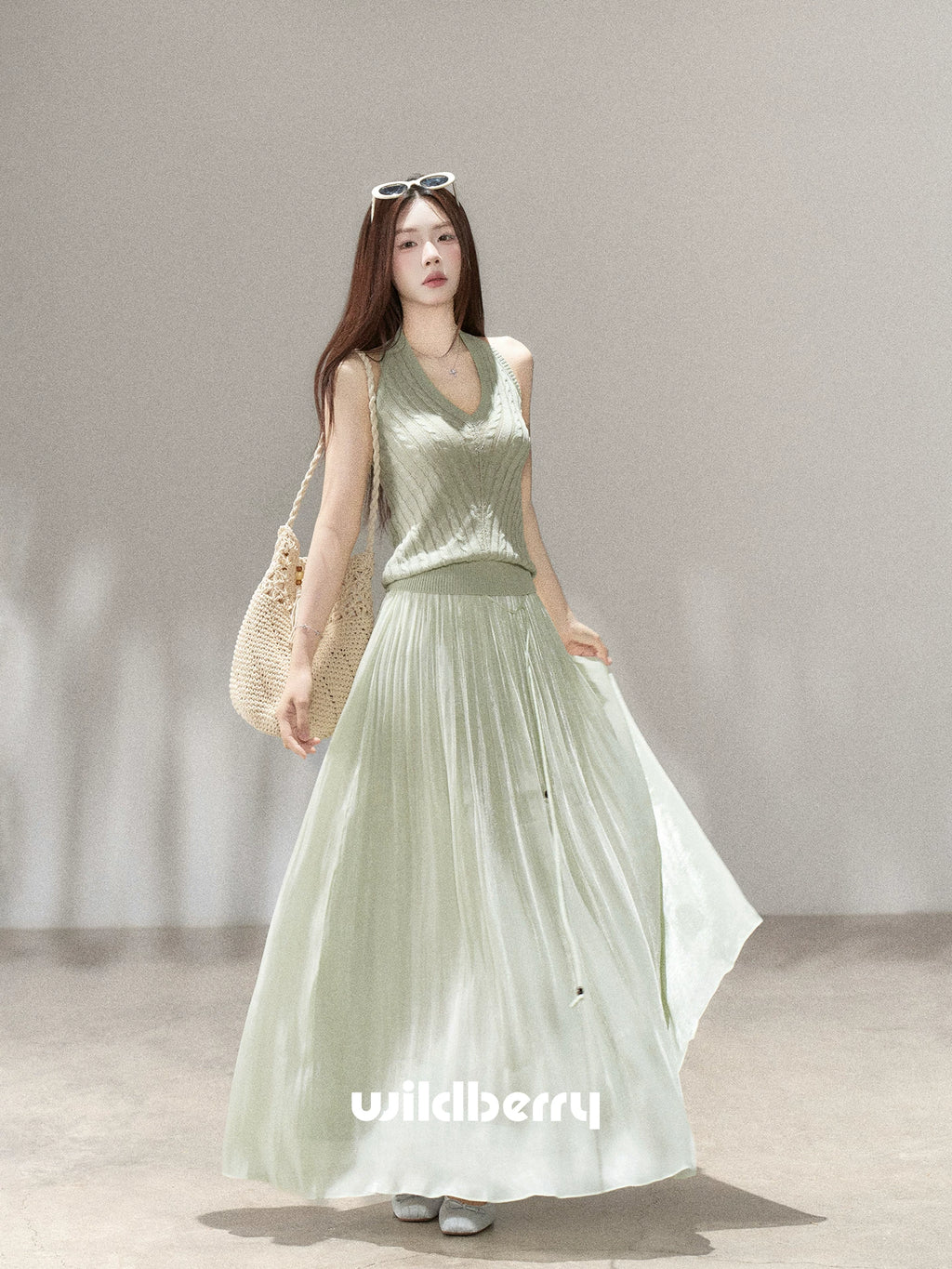 Wildberry Woolen Neck Vest