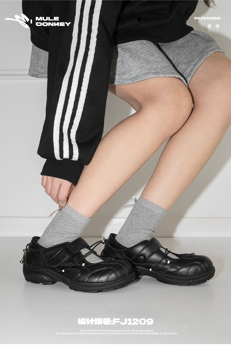 Donkey Hollow Velcro Versatile Shoes