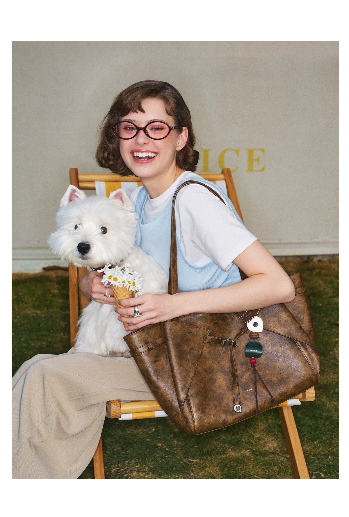 Muva Retro Versatile Large Capacity Tote Bag