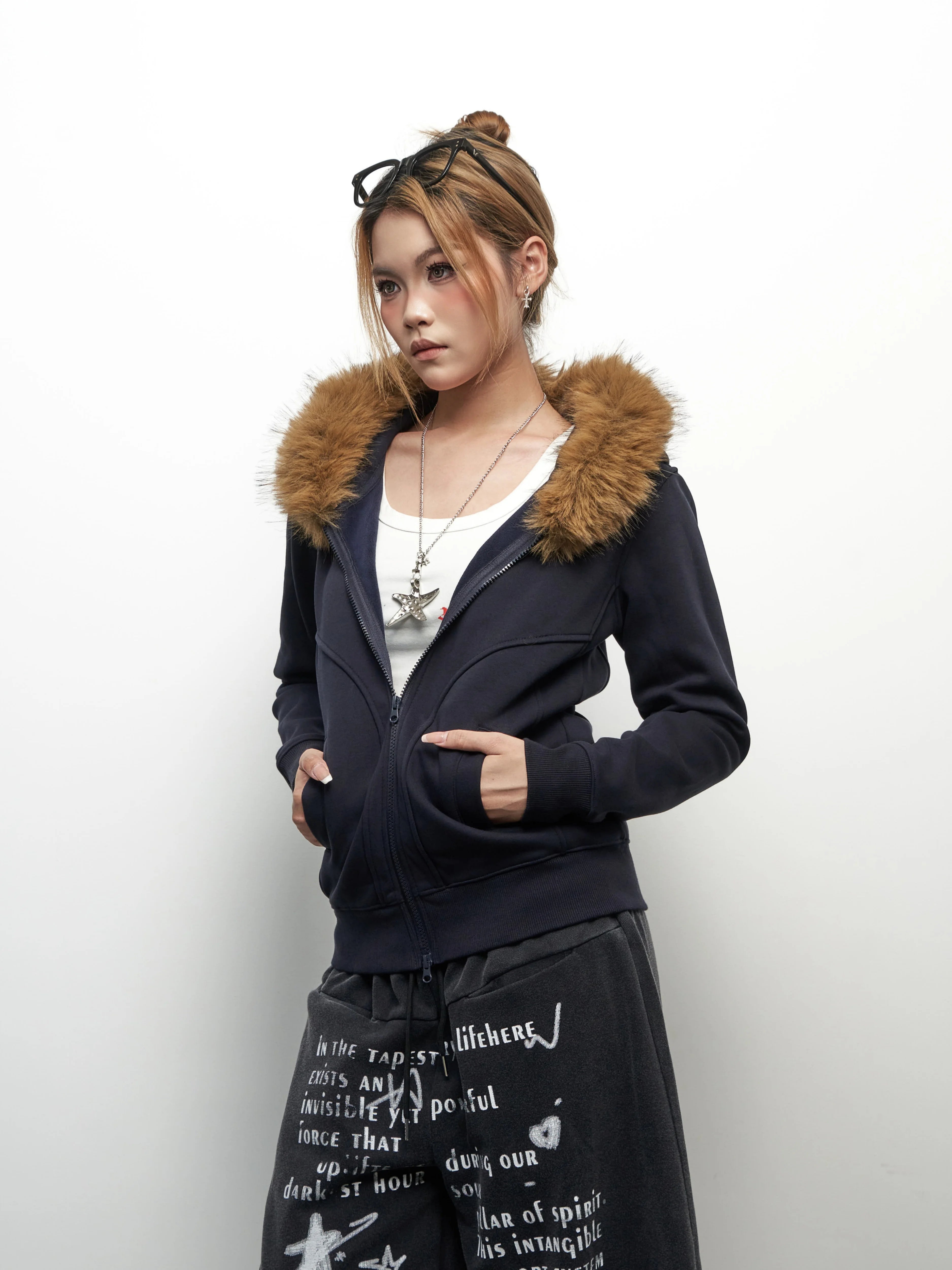 Saimt Retro Oversized Faux Fur Collar Cropped Jacket