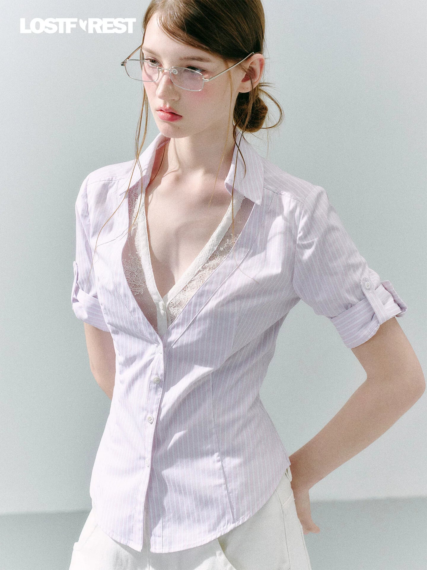 LOST FOREST Low-neck Lace Fake Two-piece Slim-fit Shirt