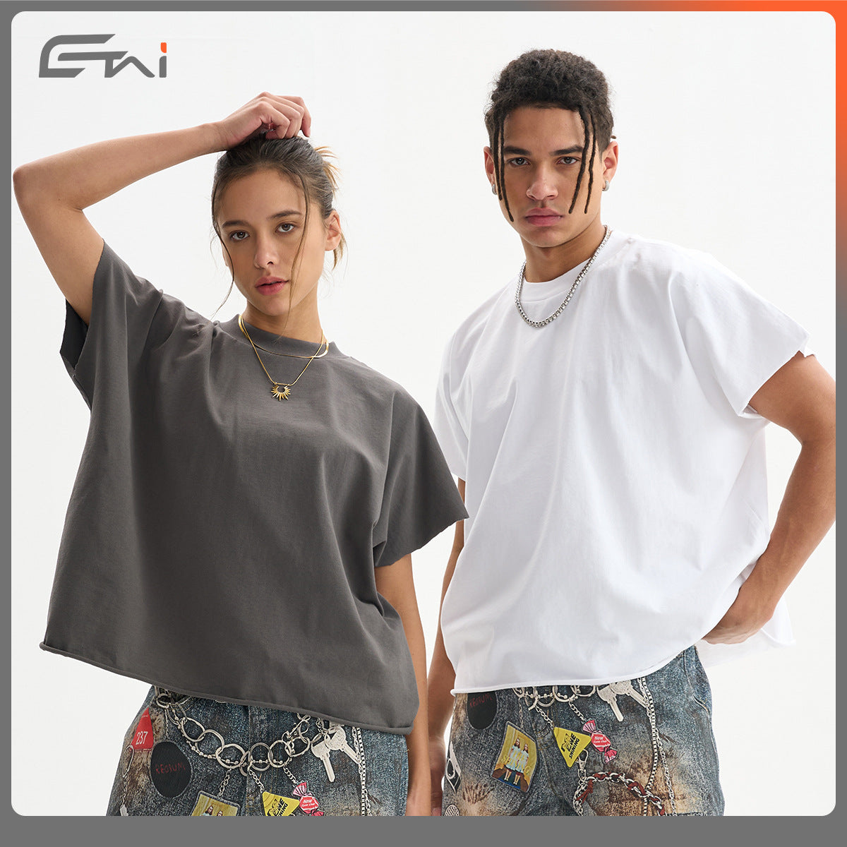 FIVE MEN Simple and Versatile Tee