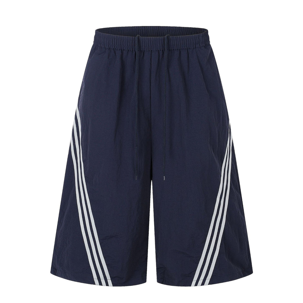 11KN Loose and Versatile Three-bar Sports and Leisure Shorts