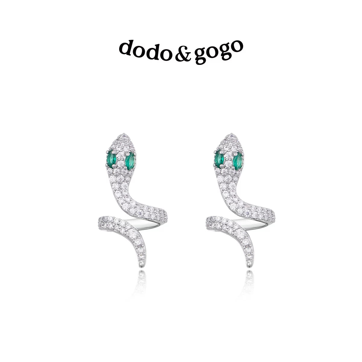 DODOGOGO Snake Temperament Cool Stud Earrings