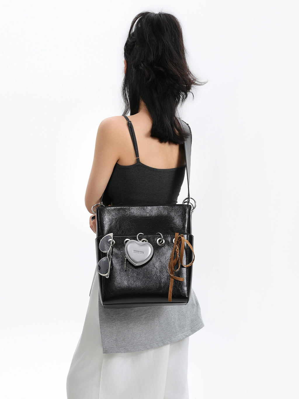 JANDRESS Casual Porous Punching Bucket Bag