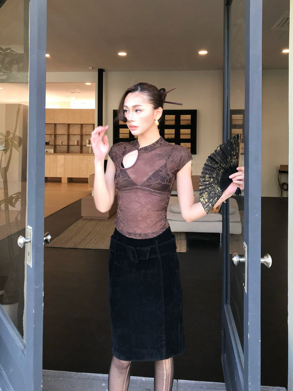 Audwyn Jacquard Hollow Slim Lace Waist Tee