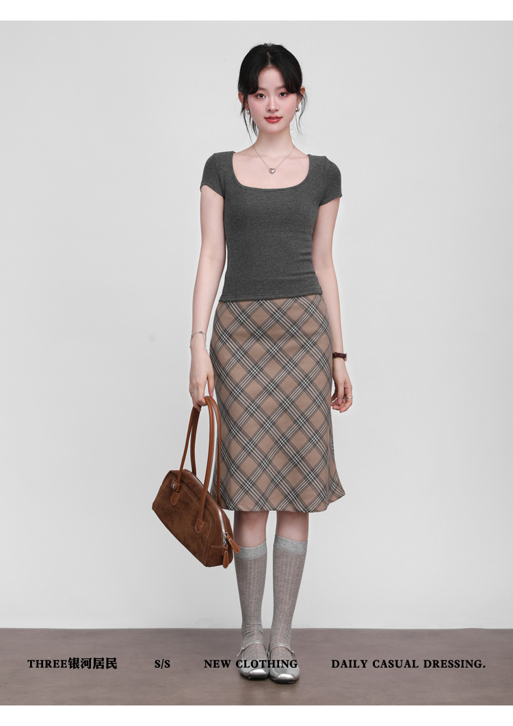 Three High Waist Slim Plaid Skirts