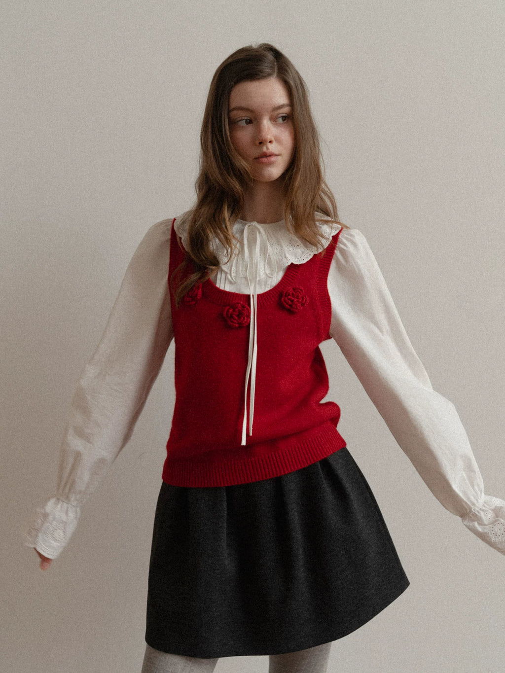 EGGKA Three-dimensional Flower Knitted Stacked Vest