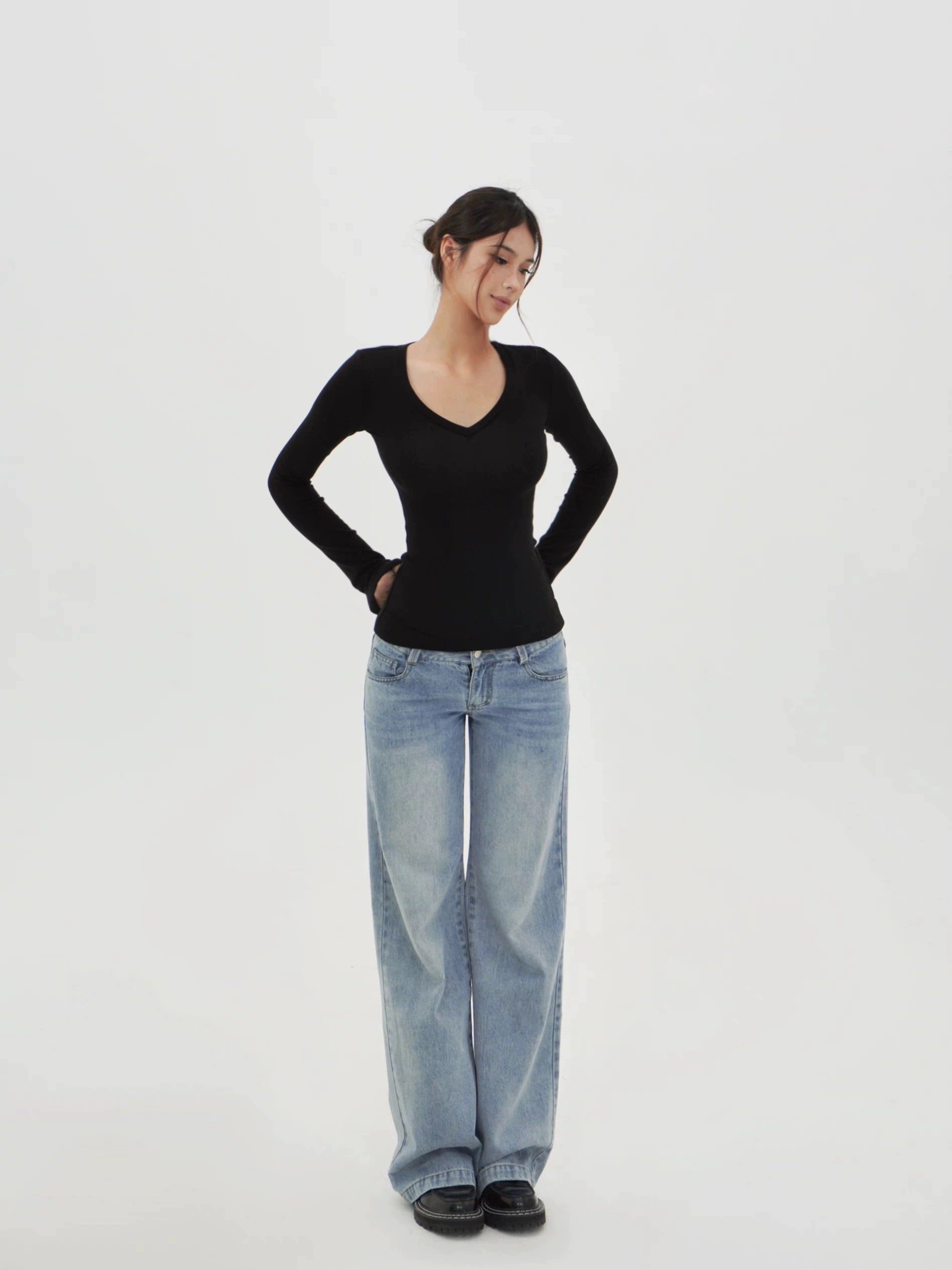 Jim KennetV Neck Stretch Bottom Long Sleeve Top