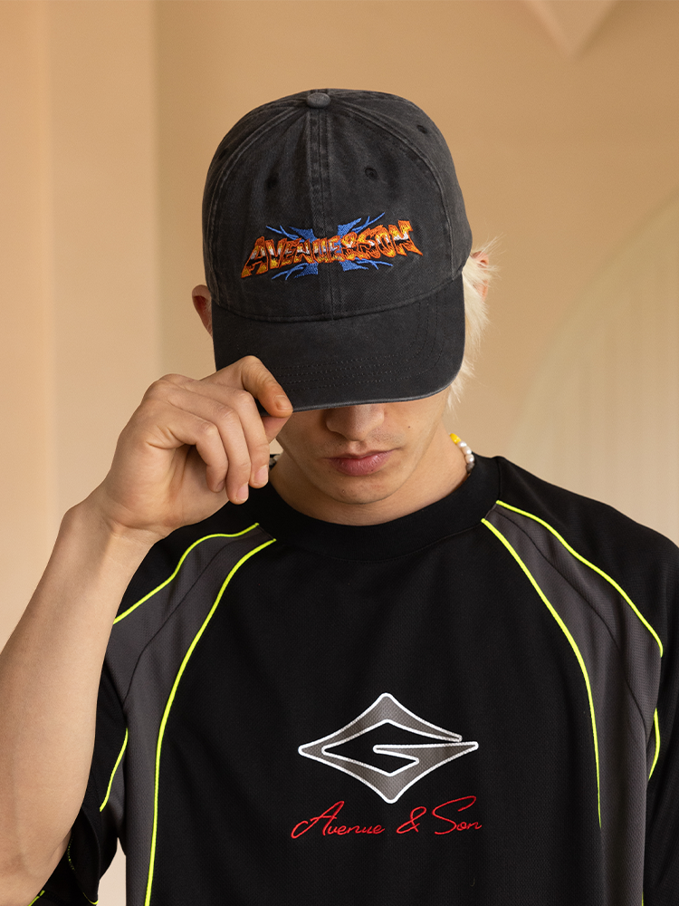 AVENUESON Embroidered Vintage Logo Curved-brimmed Baseball Cap