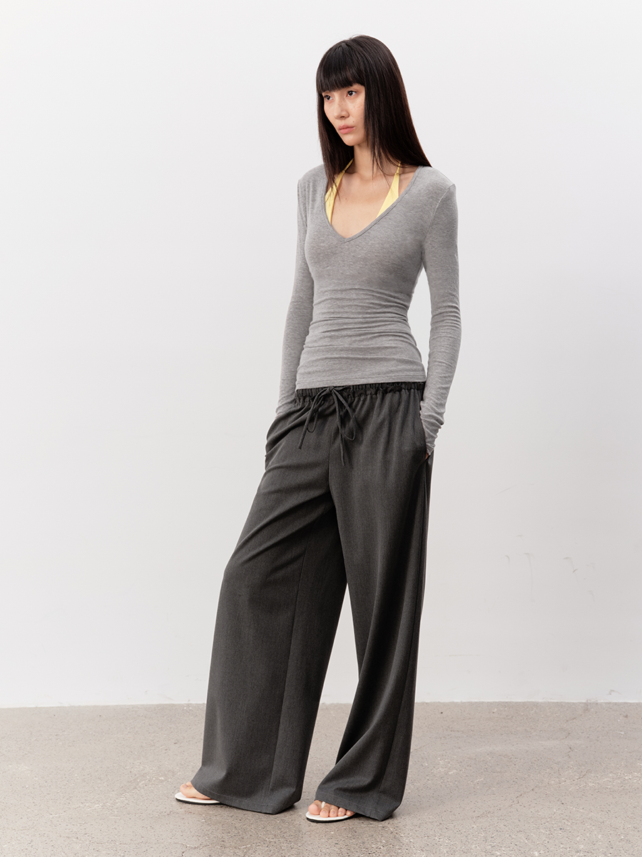 JCAESAR V-neck Long-sleeved Knitted Sweater