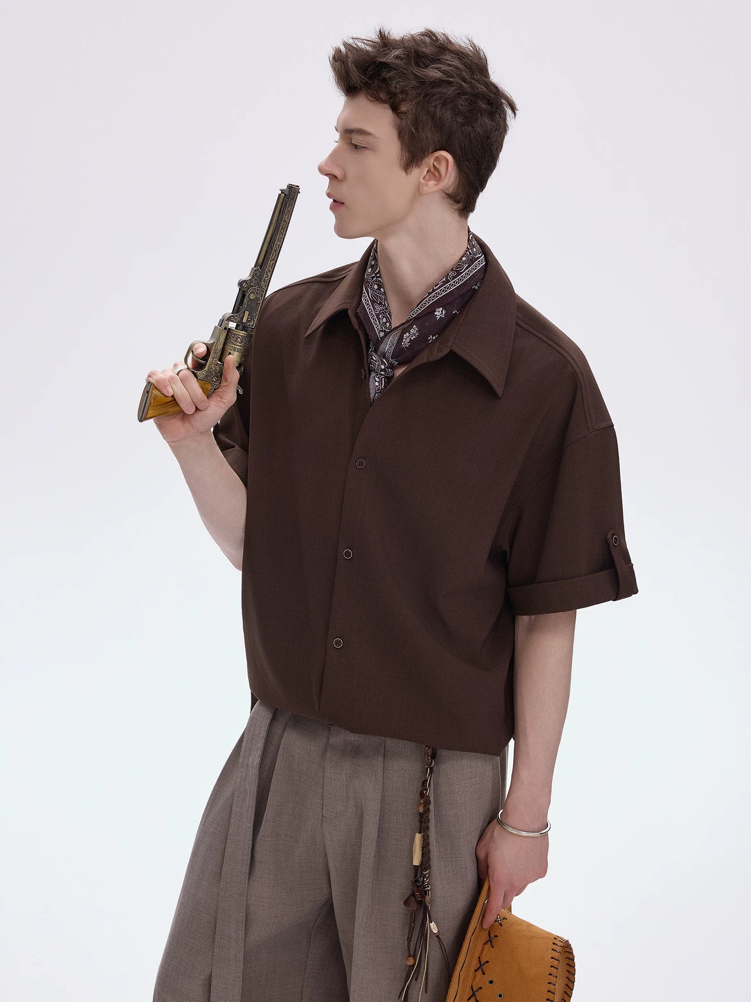 CHOR Vintage Loose Casual Folding Sleeve Shirt