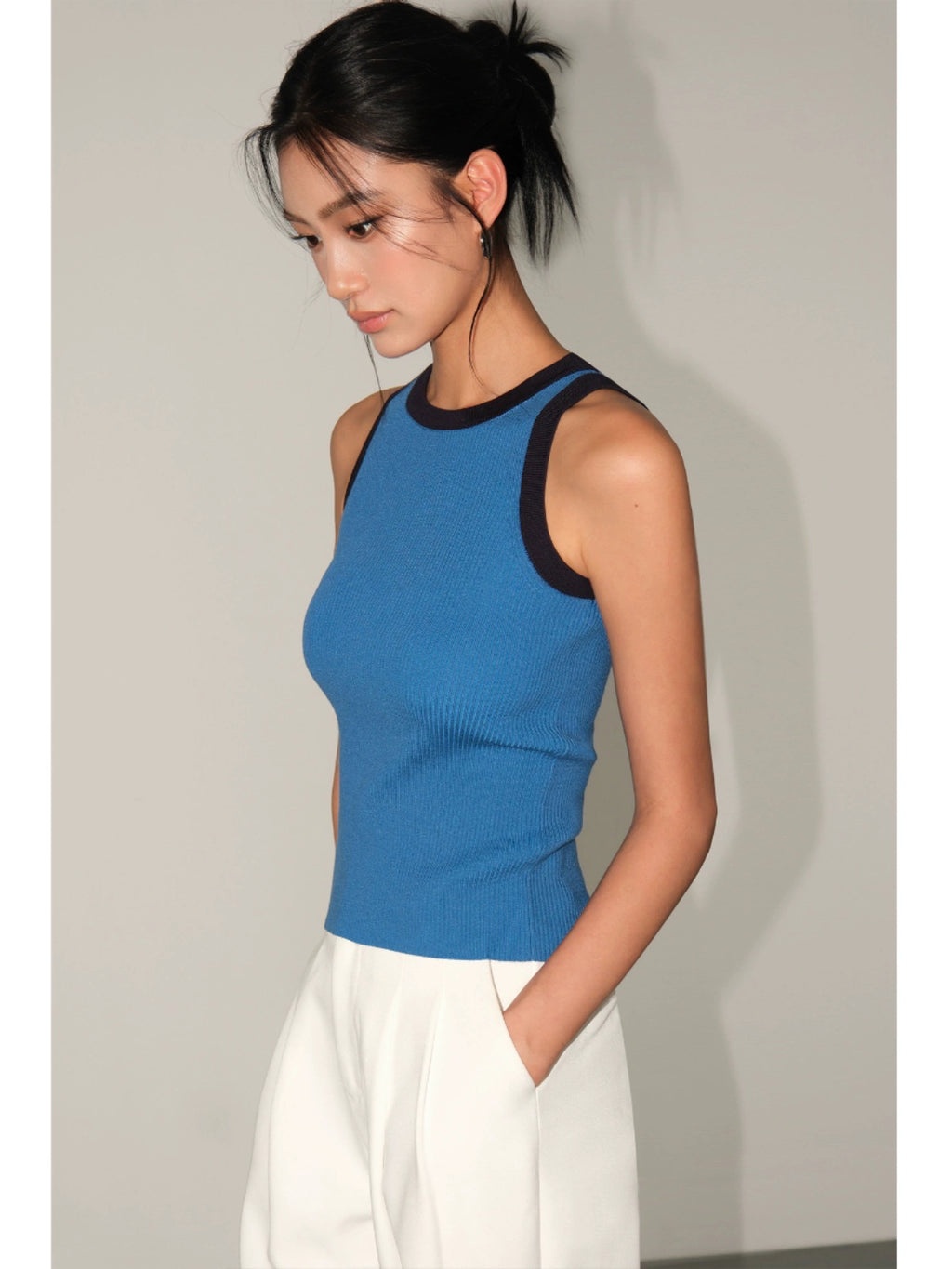 NEVA HU Contrast Knitted Sling Vest