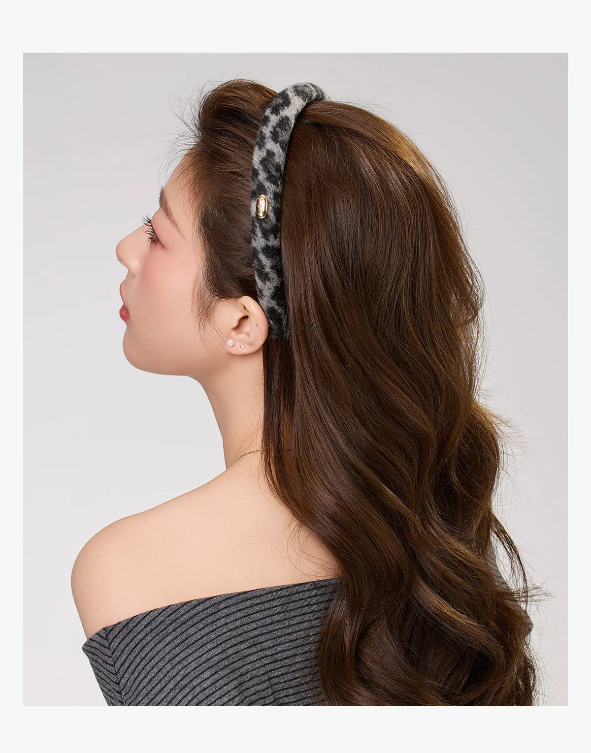 DODOGOGO Plush Leopard Print Headband