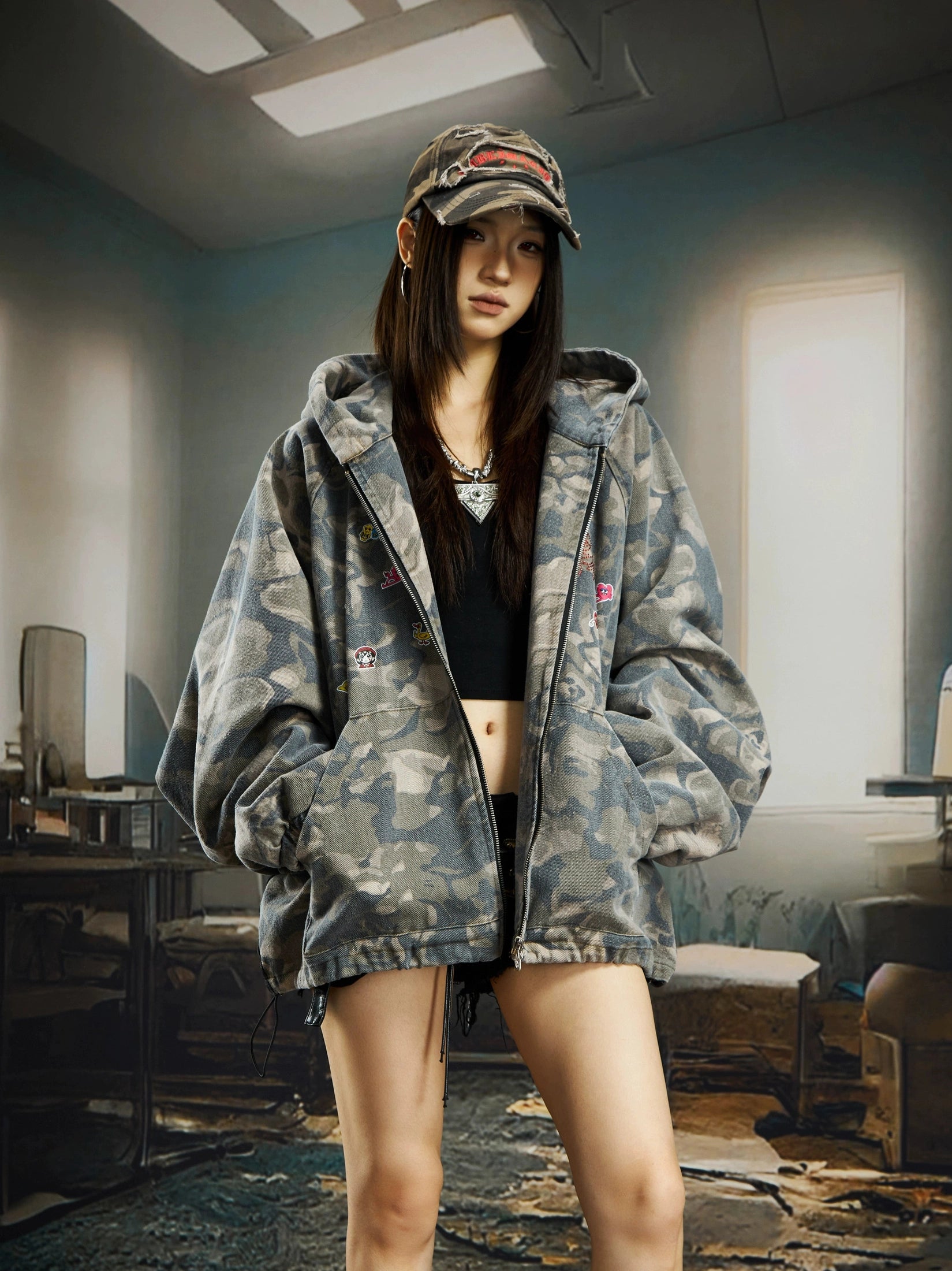 NOMANIAI Splicing Sense Retro Graffiti Camouflage Coat
